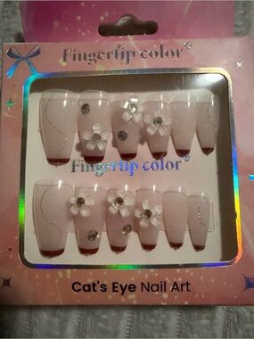 Pink Floral Cat's Eye Press-On Nails